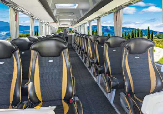 VIP freigestellt Innen von vorne 1